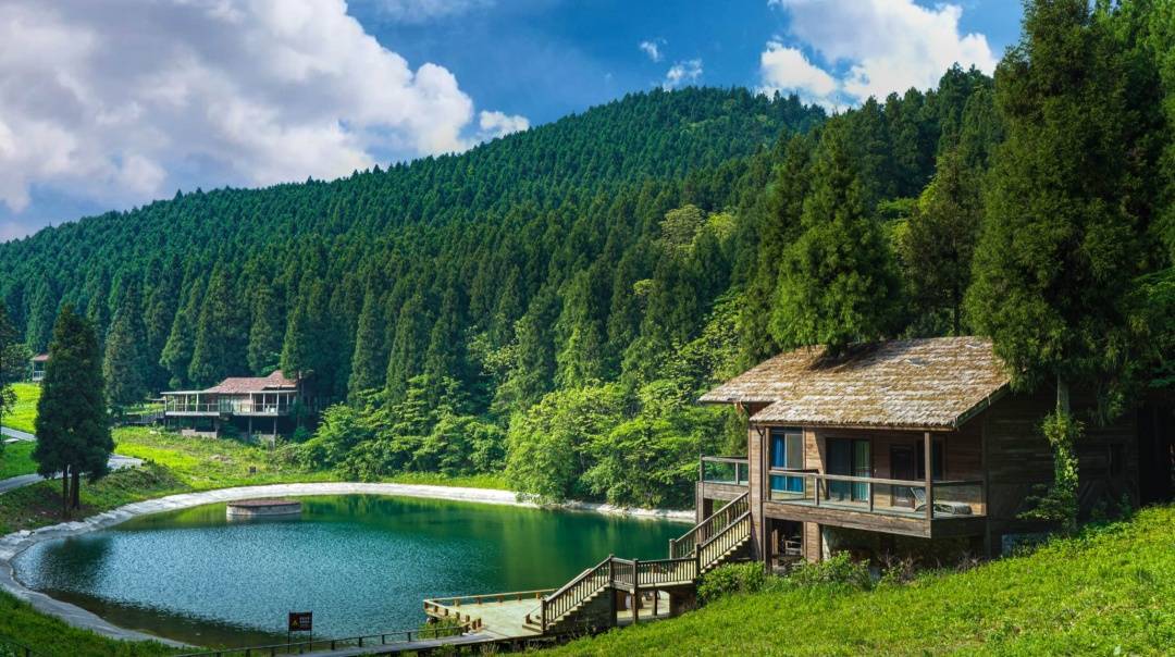 重慶一森林公園天池湖底驚現304不銹鋼 網友吵翻了<strong></p>
<p>304不銹鋼</strong>!:304不銹鋼